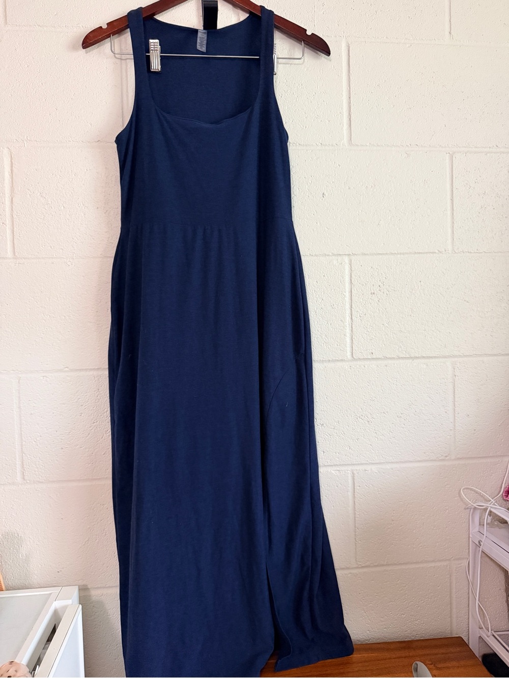 Beyond Yoga Featherweight Getaway Dress size Small nocturnal navy - Picture 3 of 9